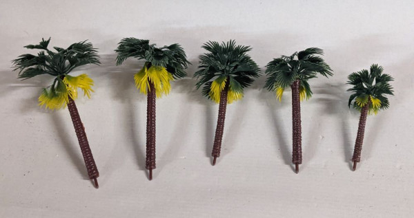 5 x Palme 13/11/10/8 cm (Steckpalmen) für den Krippenbau Krippenbotanik Modellbau