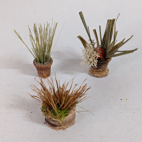 3 x verschiedentlich bepflanzte Töpfe für den Krippenbau Krippenzubehör