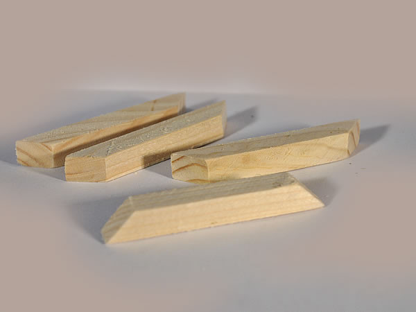 Holzstrebe 10x10x70 mm, zwei x 45 Grad, 6 Stck, Krippenbau