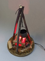 Lagerfeuer mit Kessel und Licht 15 cm hoch Krippenelektrik Lagerfeuer mit Kessel und Licht 15 cm hoch Krippenelektrik