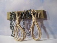 Gehänge Ketten u. Seile für den Krippenbau u. Pferdestall Gehänge Ketten u. Seile für den Krippenbau u. Pferdestall