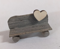 Bank Bankerl aus Echtholz mit Herz Krippenbau Krippenzubehör Bank Bankerl aus Echtholz mit Herz Krippenbau Krippenzubehör